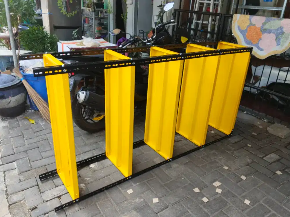 Rak siku besi lubang & rak minimarket