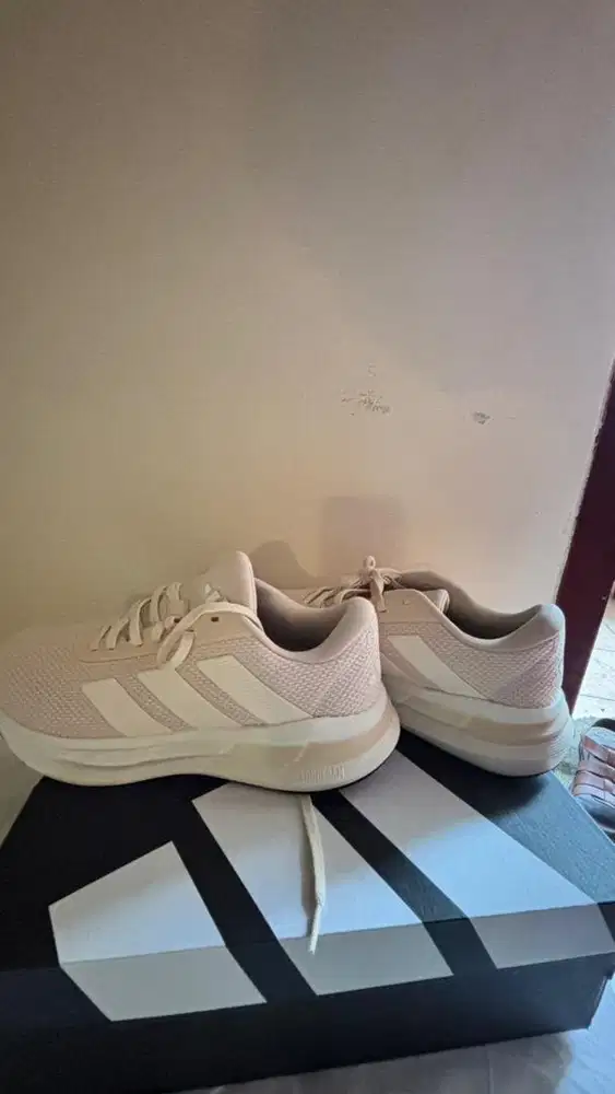 sepatu adidas uk 43