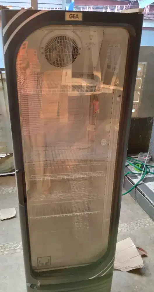 Jual showcase GEA nego