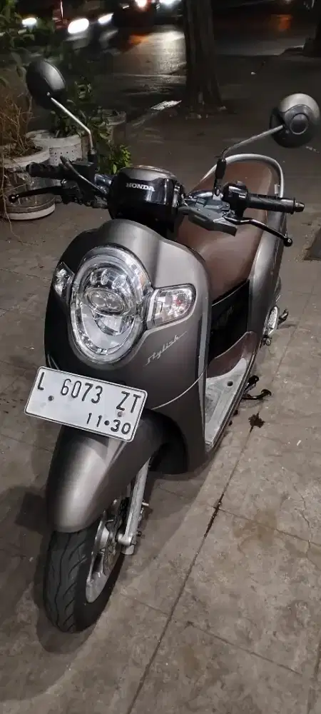 Scoooy Stish th 2020 mulus pool pjk baru plat 2030