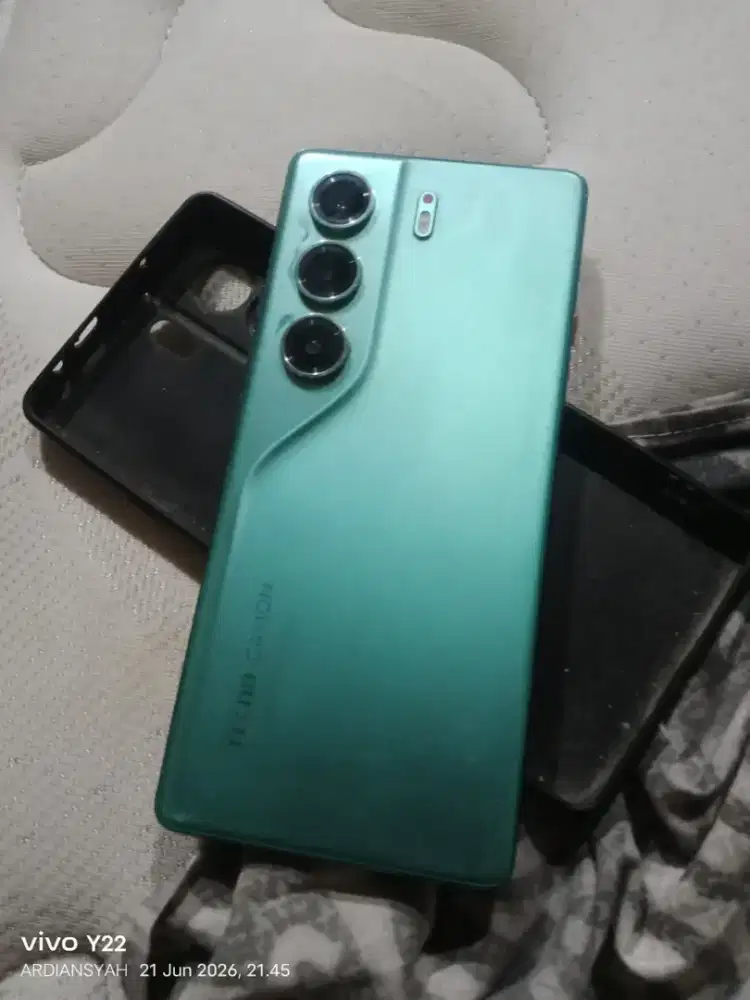 hp tecno camon 40