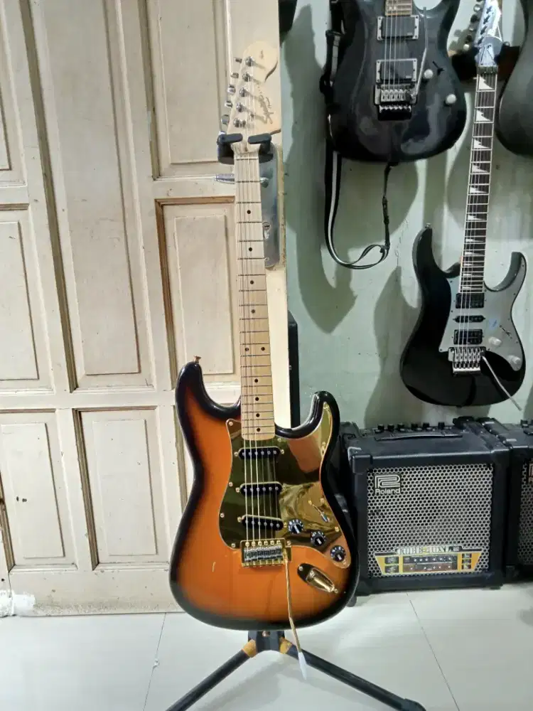 Squier strat aftinyti China original