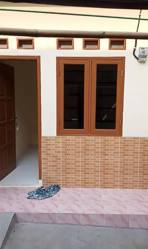 Dikontrakkan Rumah Bulanan
[Tersedia AC]