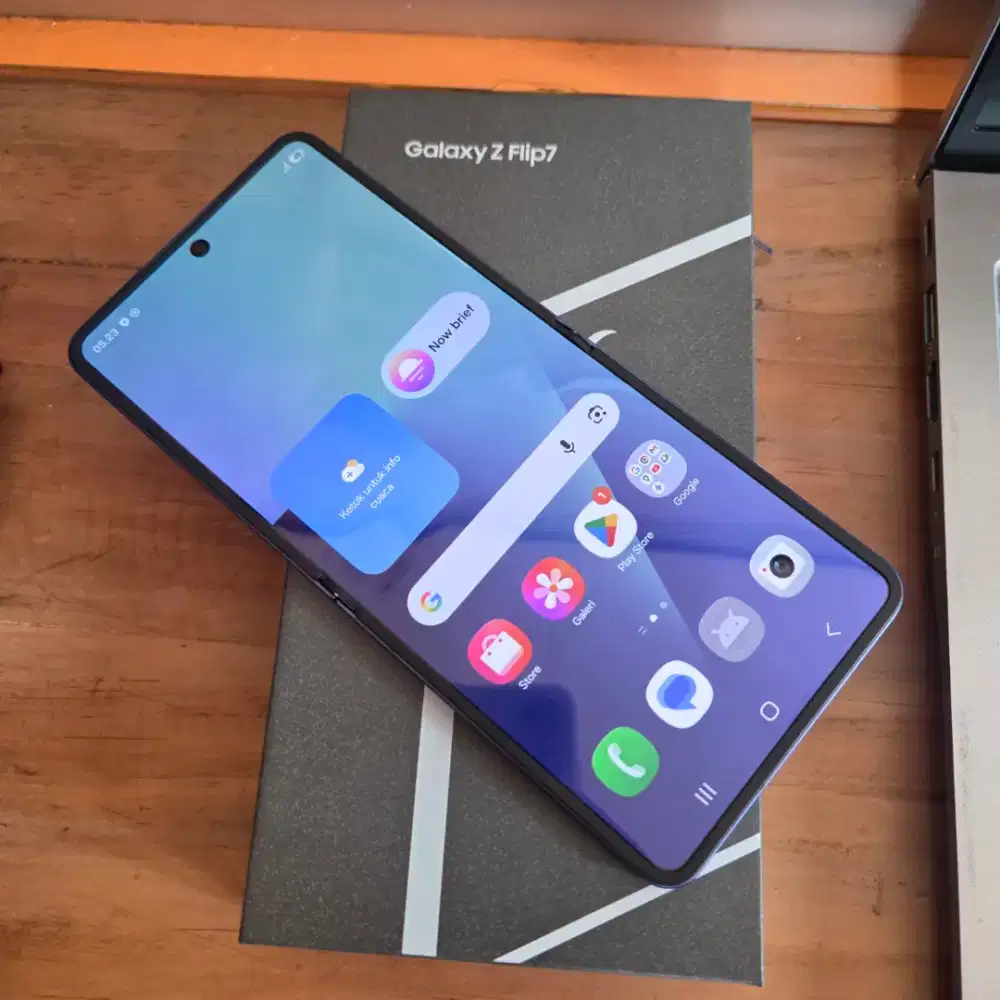 Samsung ZFlip 7 12/256GB BLUE