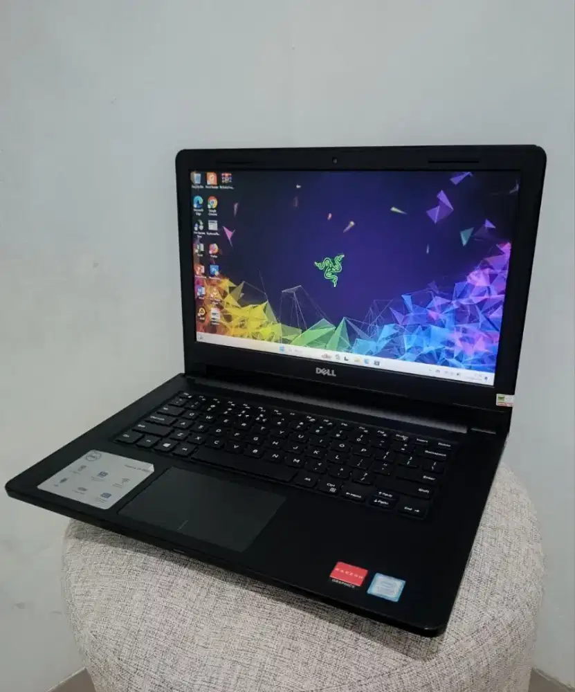 Laptop Dell Inspiron Core i5 RAM 8GB SSD 256 VGA Radeon 2GB