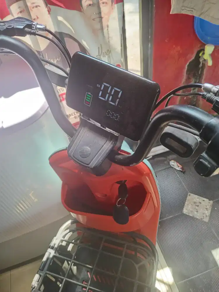 di jual selis tiba tiba gk bisa chrging