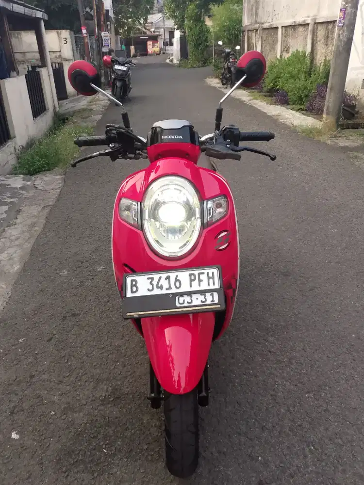 Honda scoopy 2018 Type tertinggi Iss