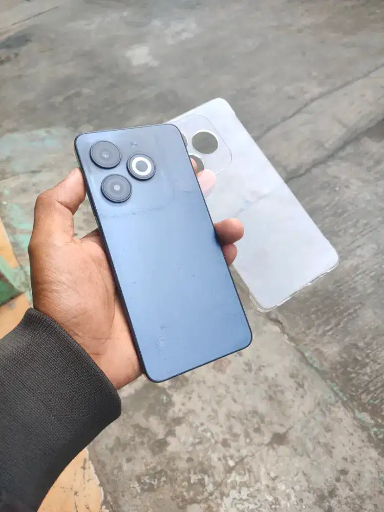Infinix smart 8 4/128
