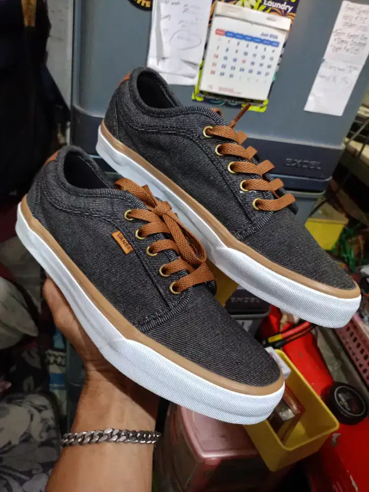 Sepatu Vans Original Size 42