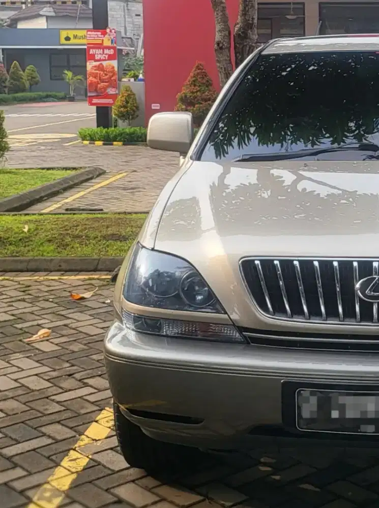 Toyota Harrier Th 2000