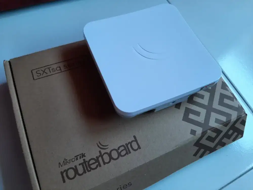 Mikrotik Routerboard SXT sq lite2