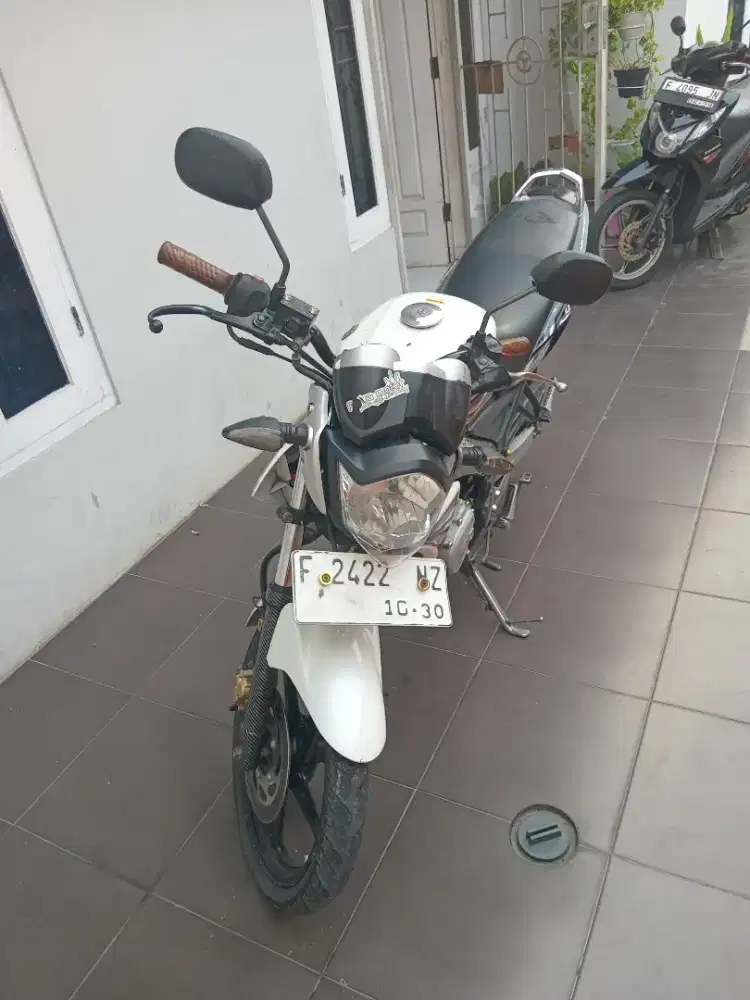 Yamaha vixion old 2011