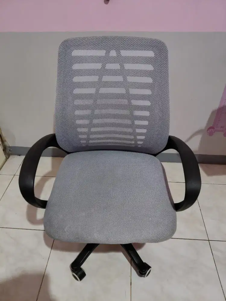 Kursi Sekretaris Warna Abu-abu