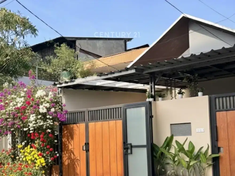 Rumah  PesanggrahanJakarta Selatan 5 Menit Ke Toll  Jor Petukanga