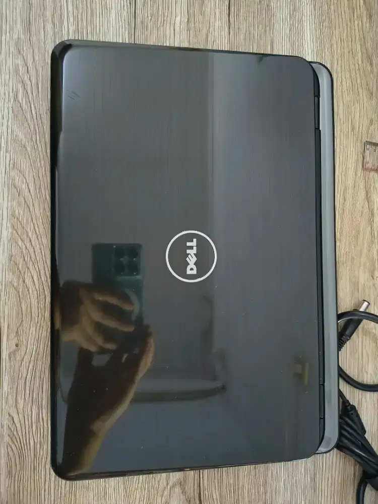 Dell core i3 Ram 8gb, mulus normal