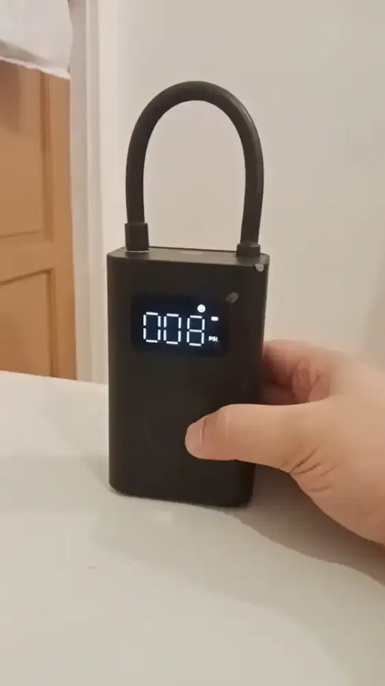 MI Portable Air Compressor USB Type C Pompa Bola Ban Mobil Ban Sepeda