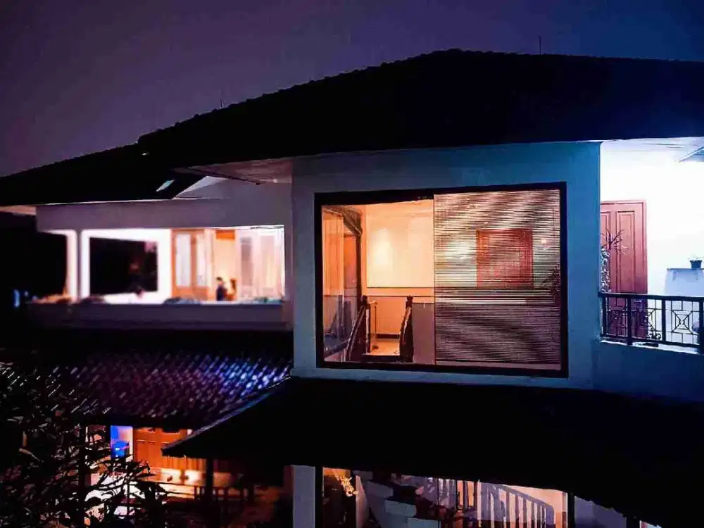 DIJUAL RUMAH MEWAH DI JL NIS (KENANGA TERUSAN), CILANDAK TIMUR, JAKARTA SELATAN