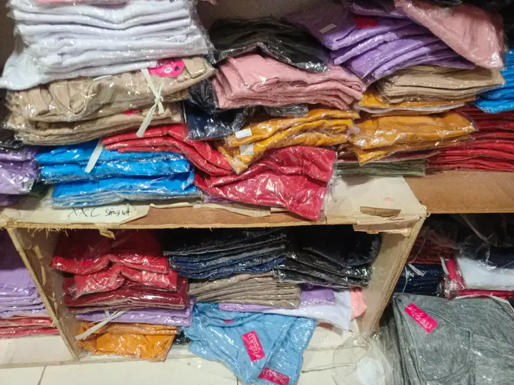 Anggota Admin shopee