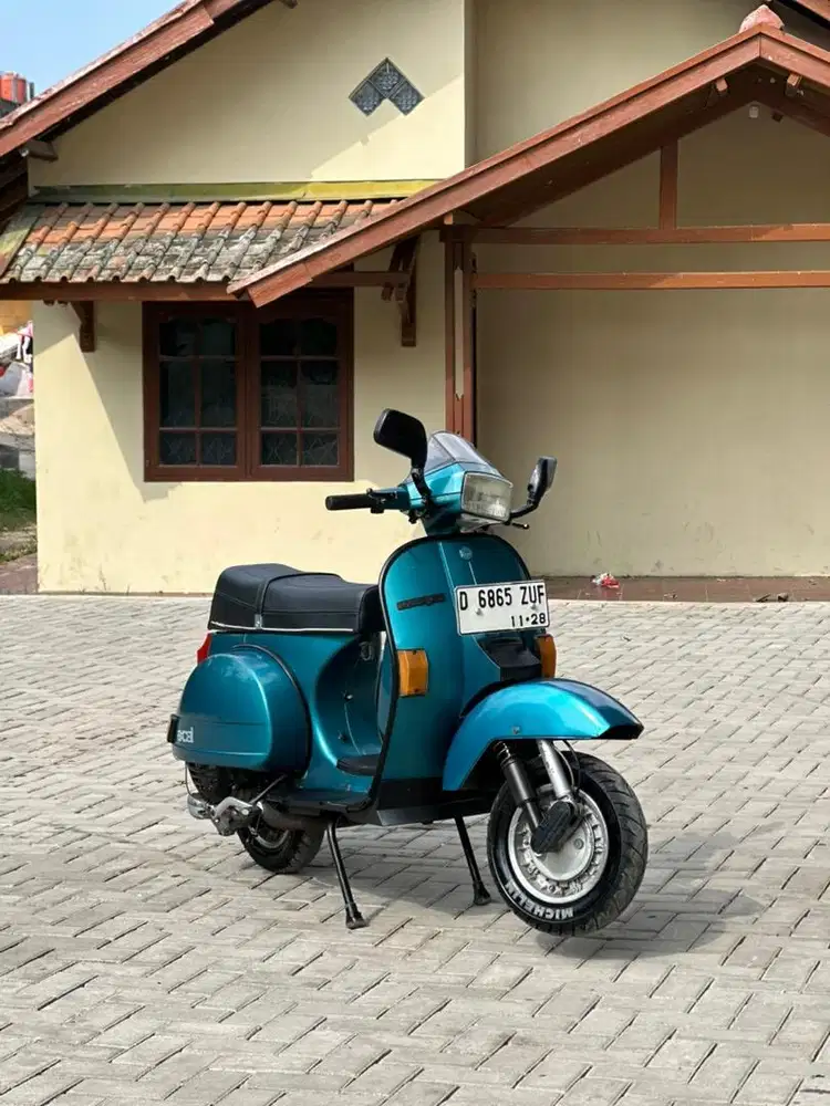 vespa excel 150