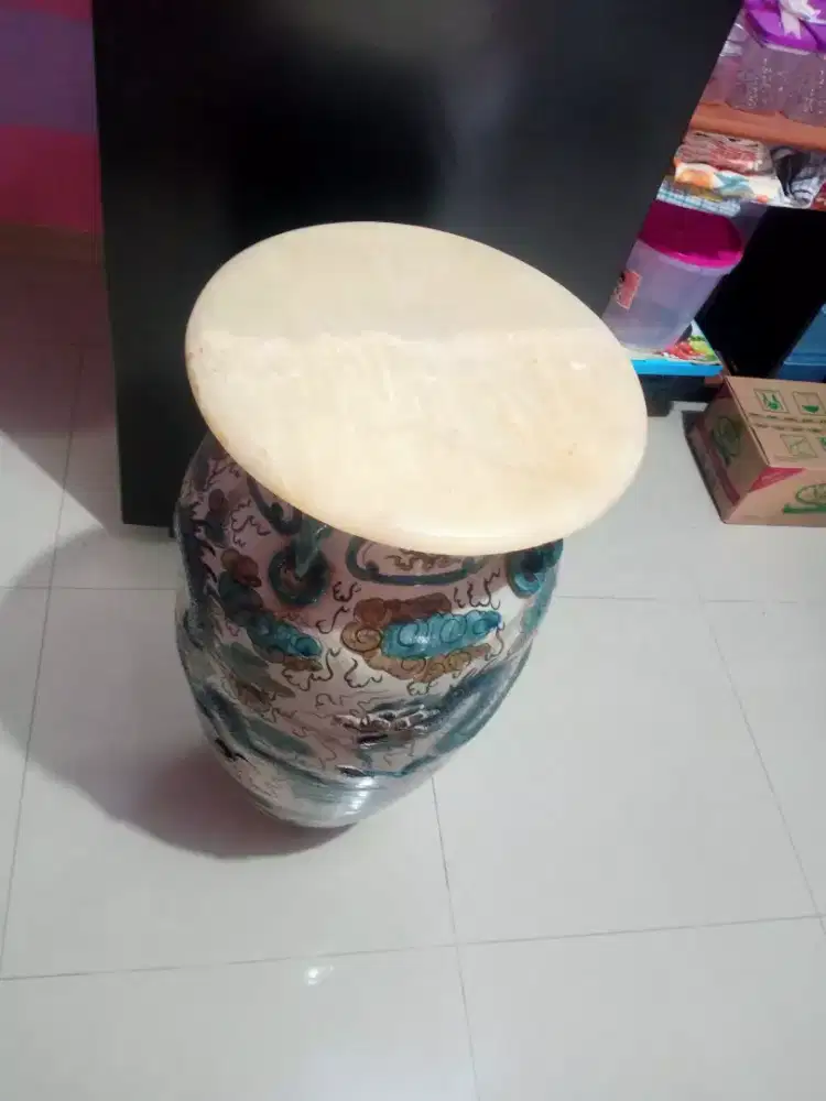 Keramik Naga besar dan Alas Batu Onyx