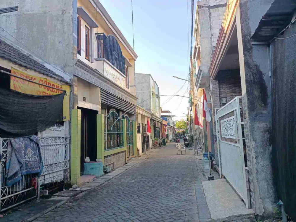 Sememi Jaya Baru Benowo Surabaya Jual Rumah 2 Lantai Full Bangunan Bebas Banjir shm