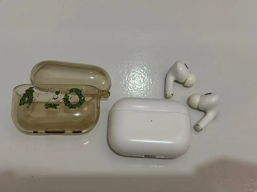 Airpods pro gen 2 lightning ORIGINAL APPLE batangan resmi MURAH