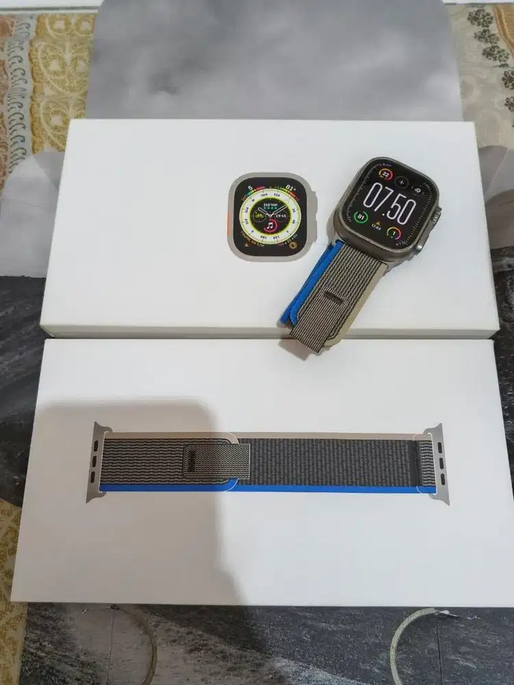 Apple watch ultra 1 silver titanium 49mm GPS fullset inter LL/A MURAH