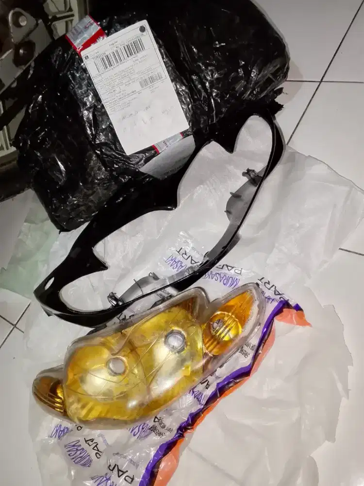 Batok kepala Shogun 125r bonus reflektor lampu bekas