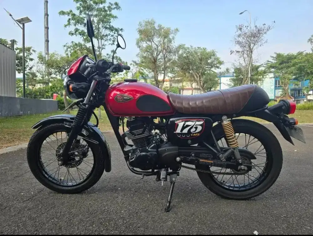 KAWASAKI W175 CAFE