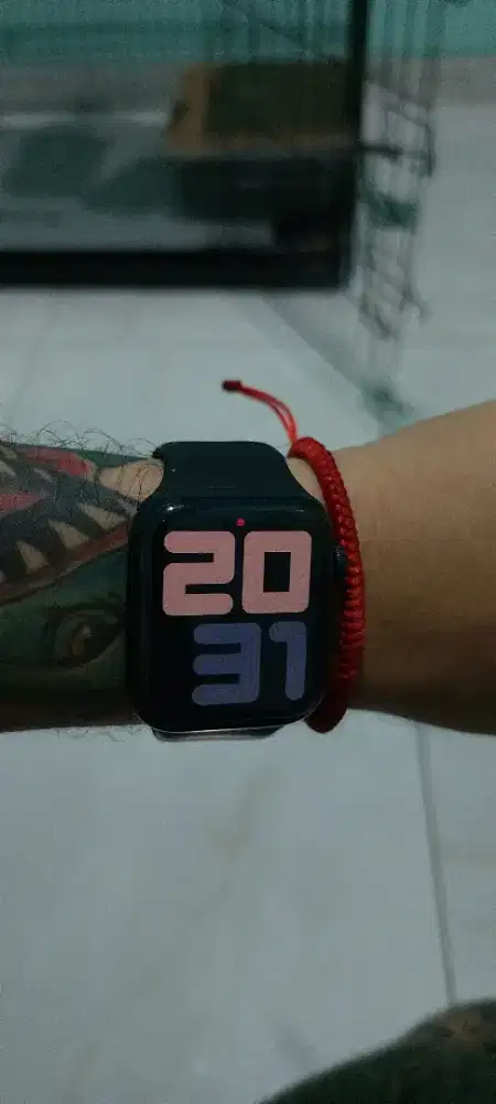 Apple Watch SE gen 2 44mm