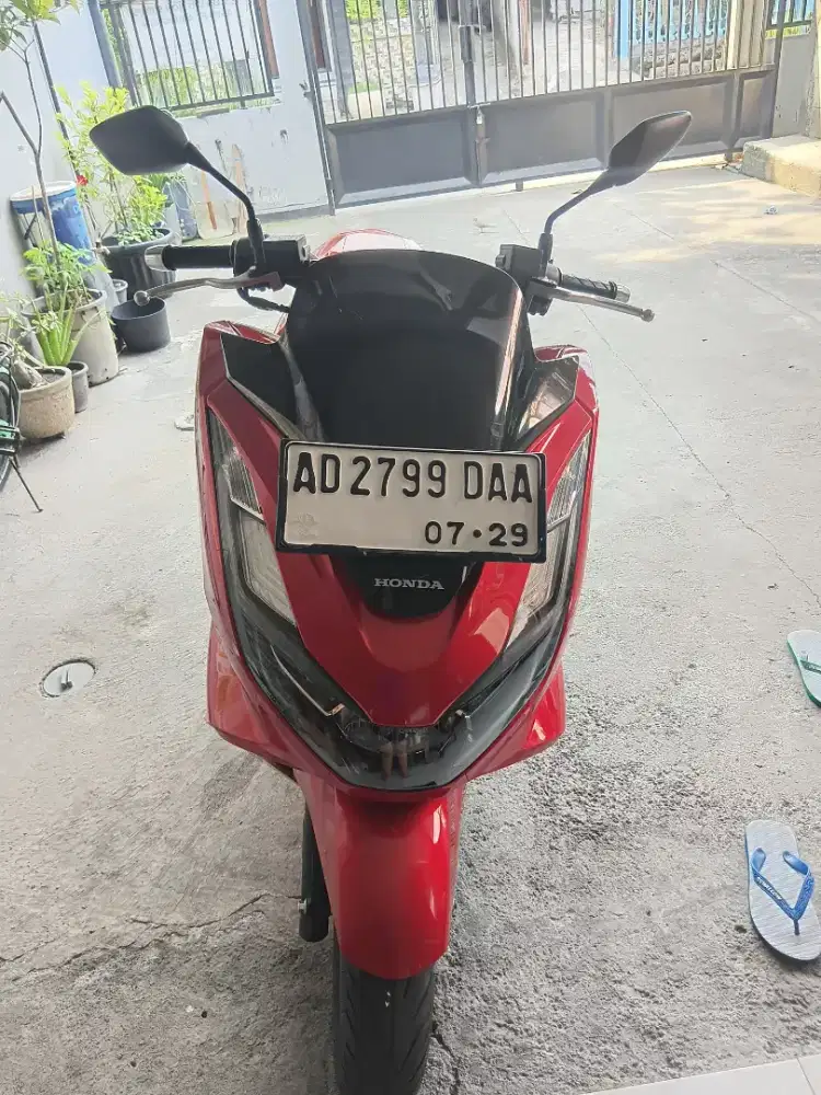 DIJUAL PCX MERAH TAHUN 2024