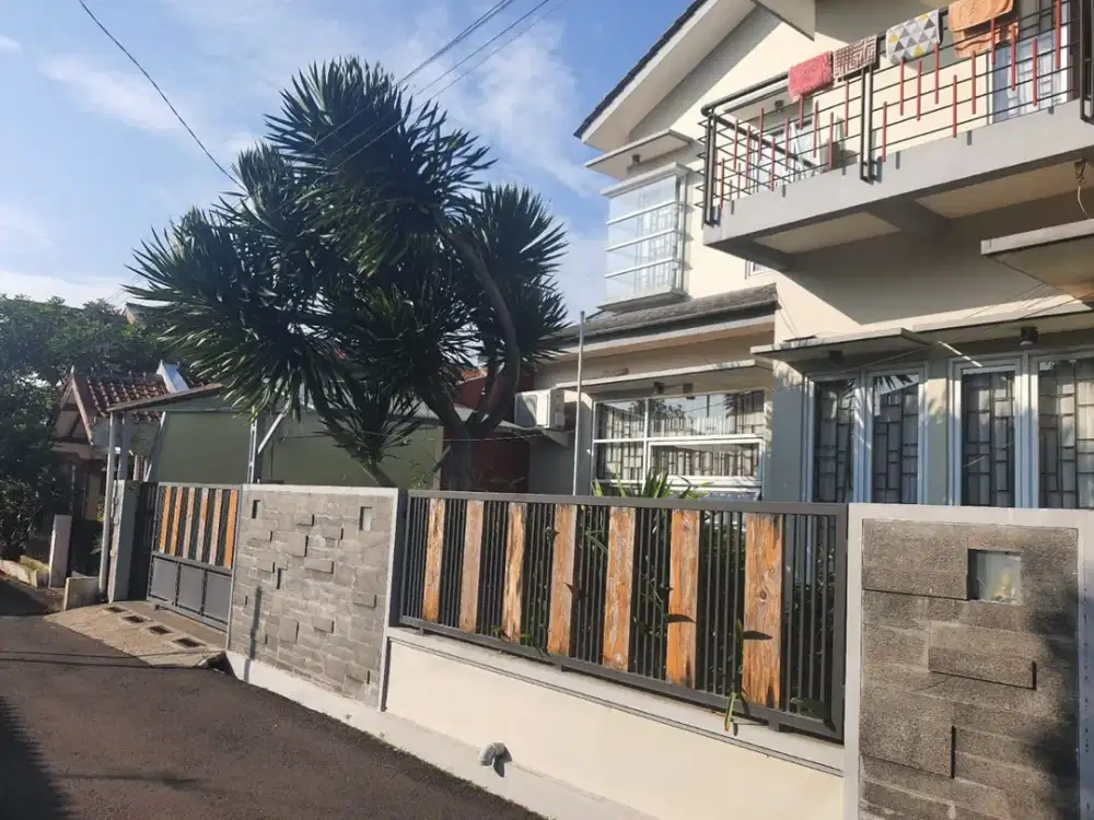 Dijual Rumah Terawat Nyaman Siap Huni Minimalis Lokasi Strategis di Margahayu Permai Bandung
