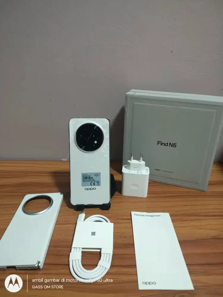 Oppo Find N5 fold misty white 16/512gb garansi on april 2027