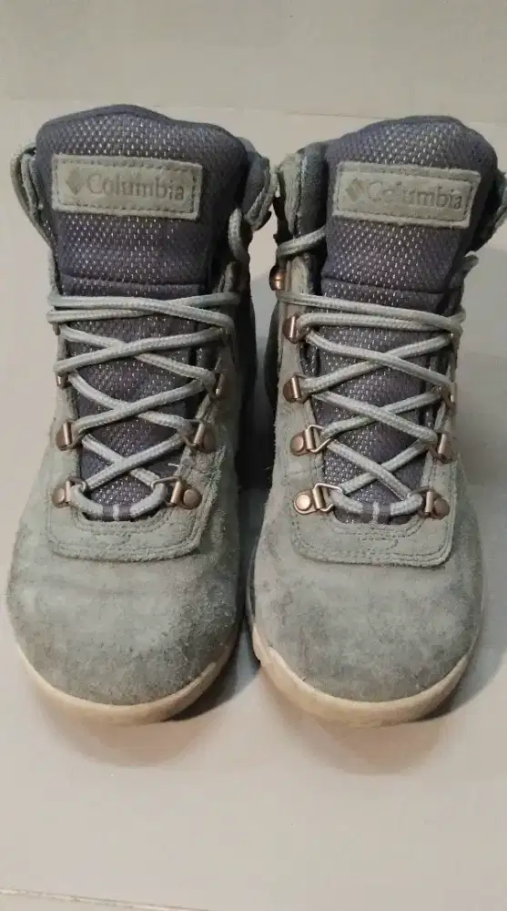 Columbia Newton Ridge  38/24 cut mid