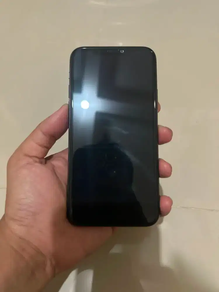 Iphone 11 pro 256GB inter all oprator hp charger only mulus bh100%