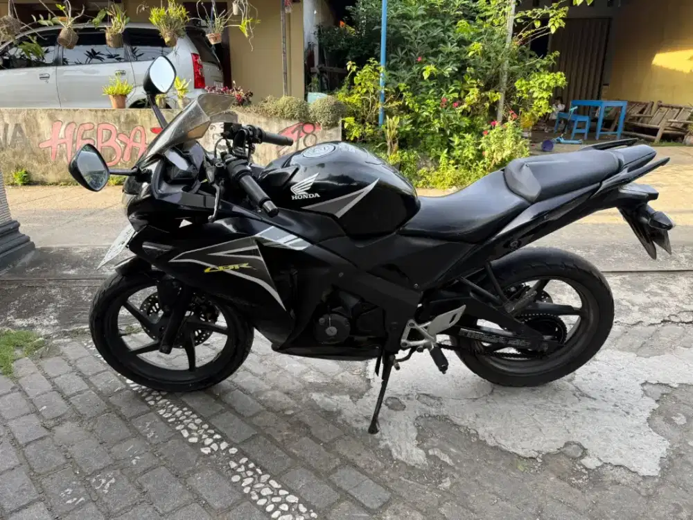 CBR THN 2011 plat AB kota
