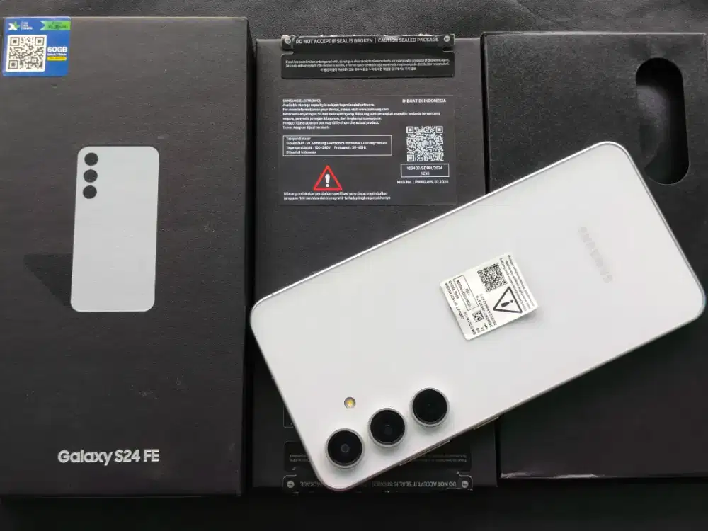 Samsung S24 FE 8/256Gb