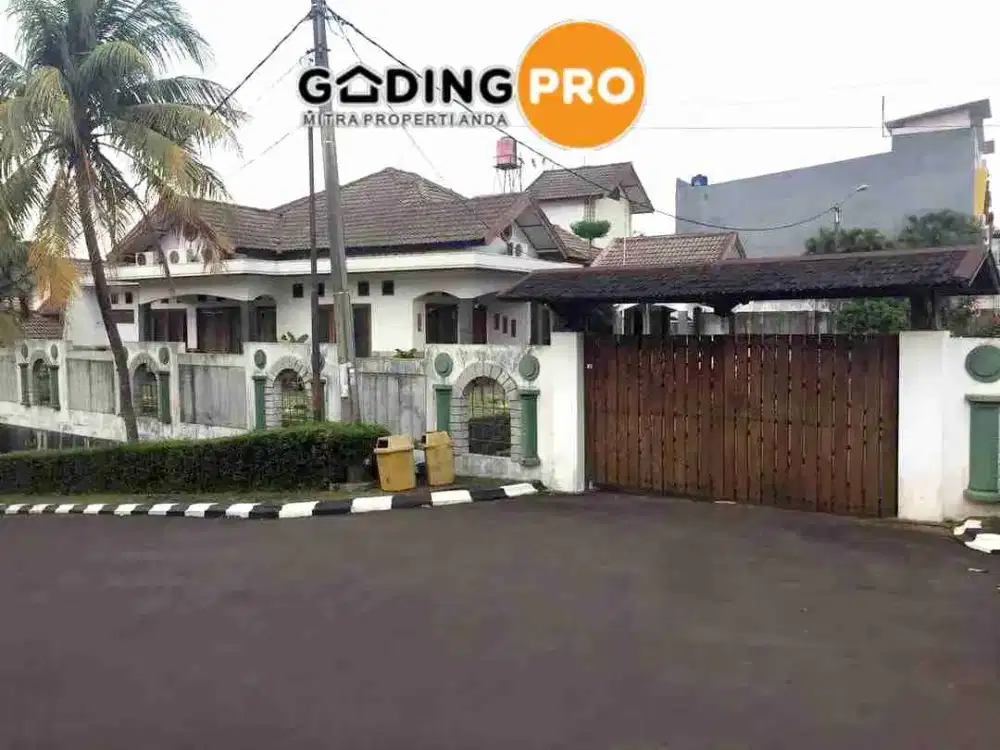 JUAL RUMAH GEMA PESONA DEPOK SHM PRIVAT POOL BANGUNAN LUAS DAN KOKOH RAPI SIAP HUNI