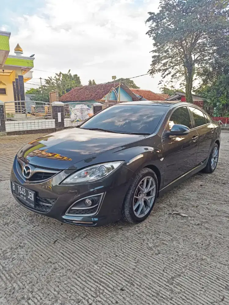 Mazda 6 fitur melimpah