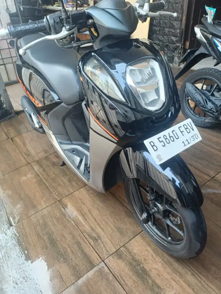 Honda genio 2020 hitam silver