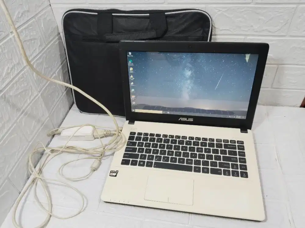 Laptop Asus Ram 4 GB Hardisk 500 GB Siap Pakai