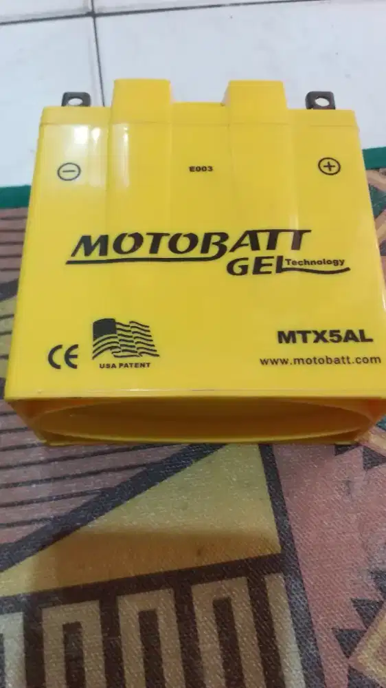Aki motor bekas gel MOTOBATT MTX5AL