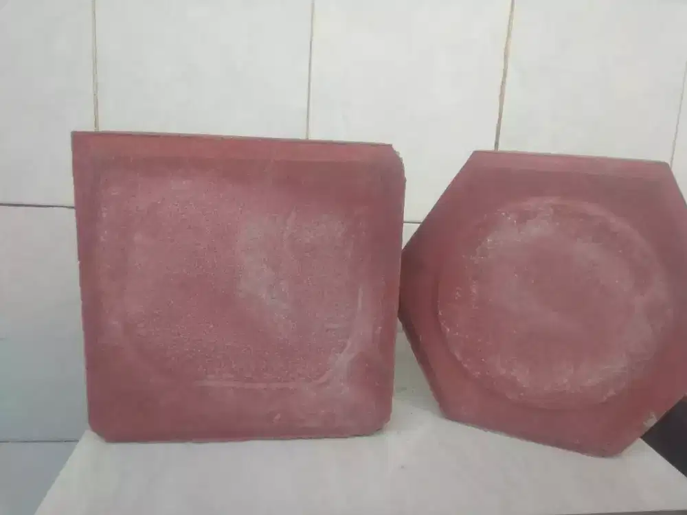 Jual paving dan pasang  siap bantu kerjakan