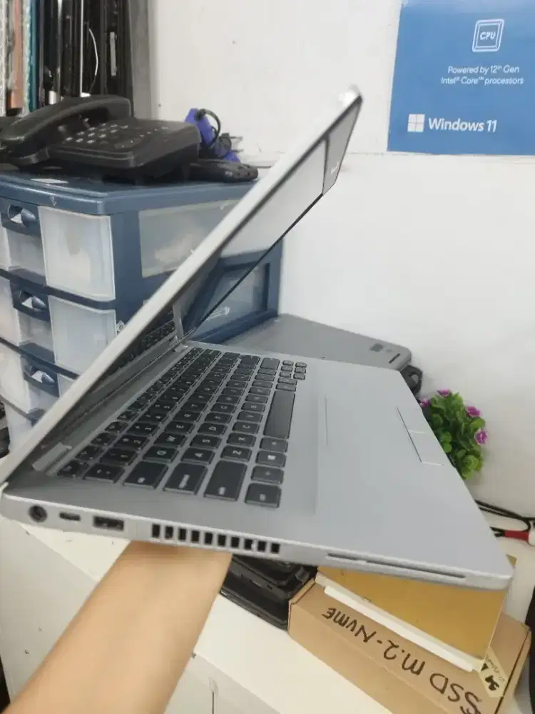 Dell 5410 i7 gen 10