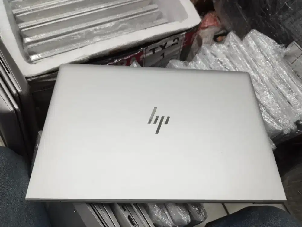 HP Elitebook 840 G8 i7