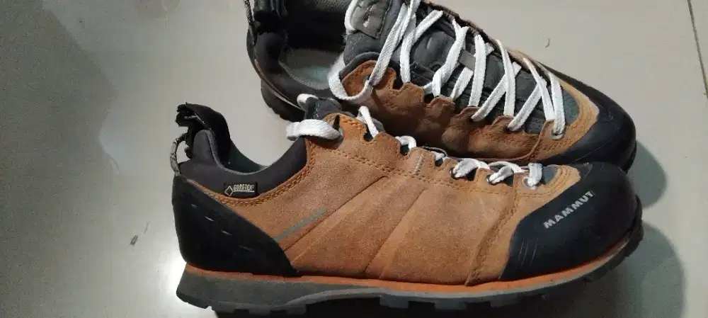 MAMMUT GORETEX VIBRAM KULIT 40/25