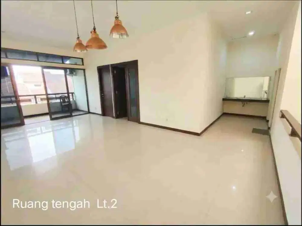jarang ada siap huni luas di taman Kopo indah 2