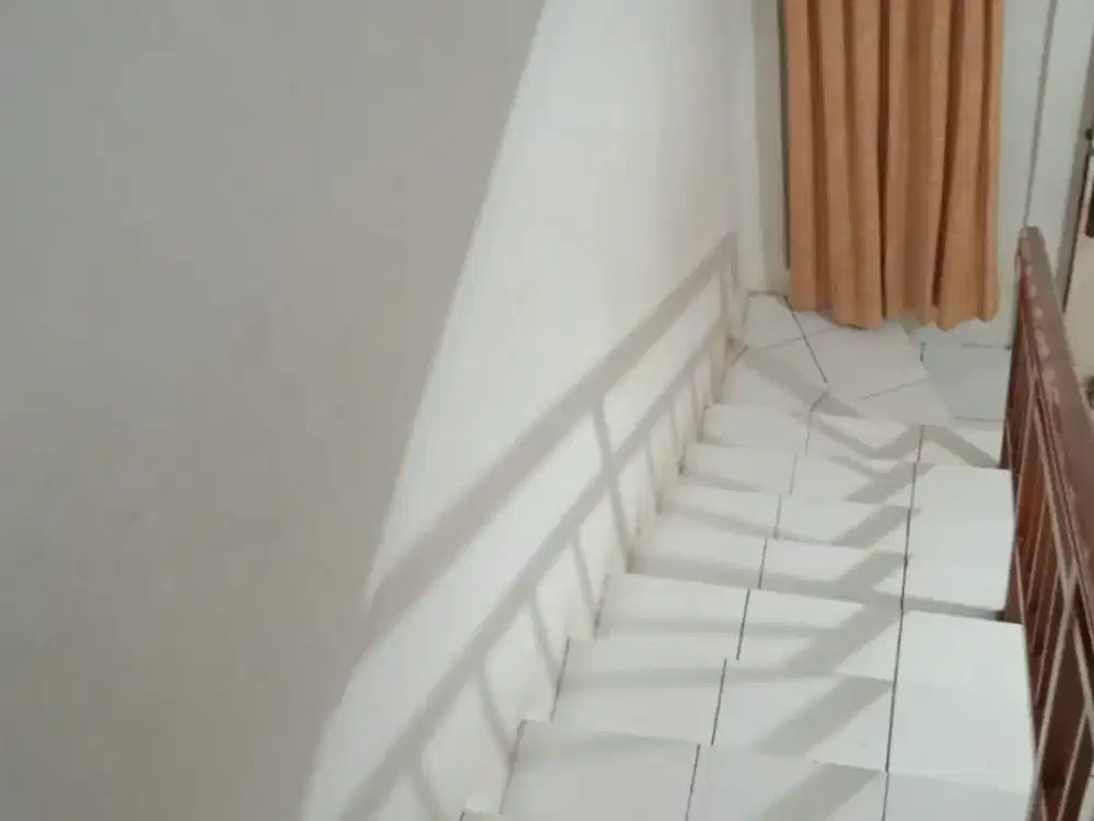 Dijual Cepat Rumah 2 lantai, Cengkareng timur, Jakarta barat