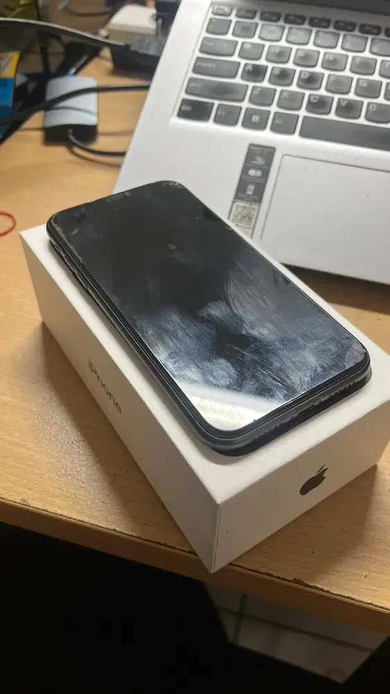 Iphone 11 64gb inter black