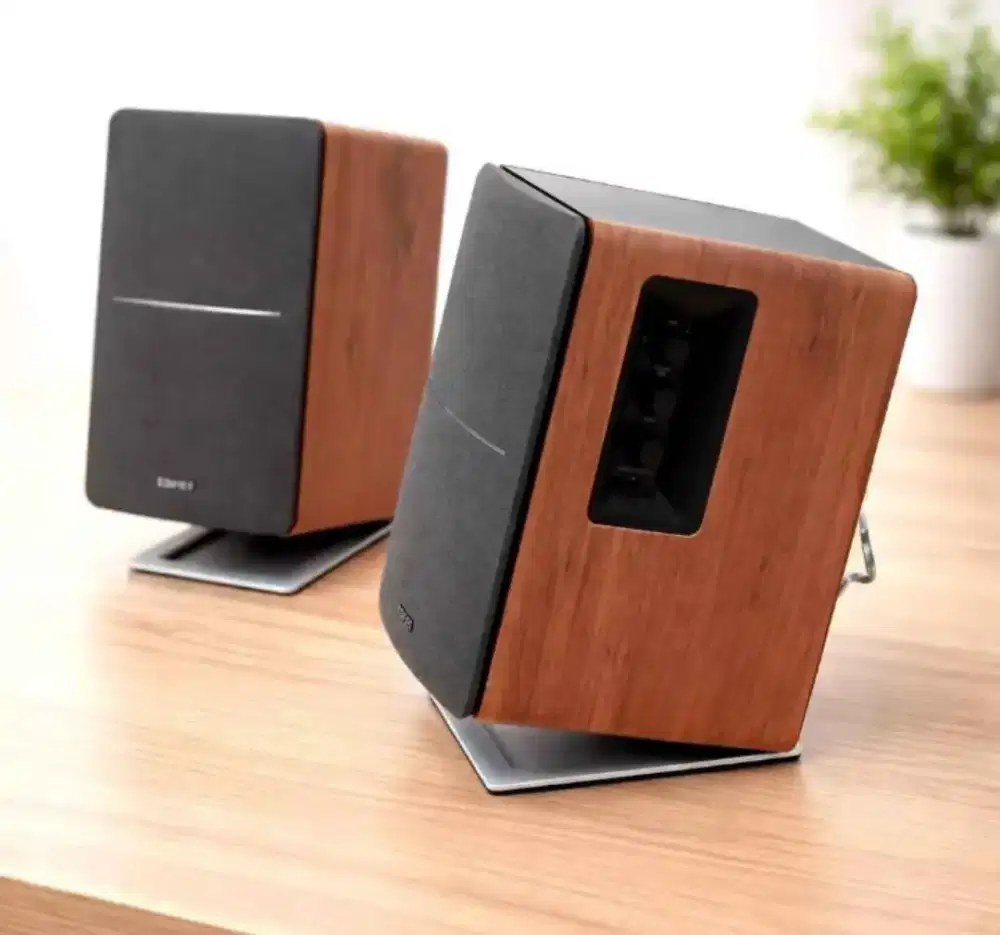 Stand speaker bookshelf speaker monitor